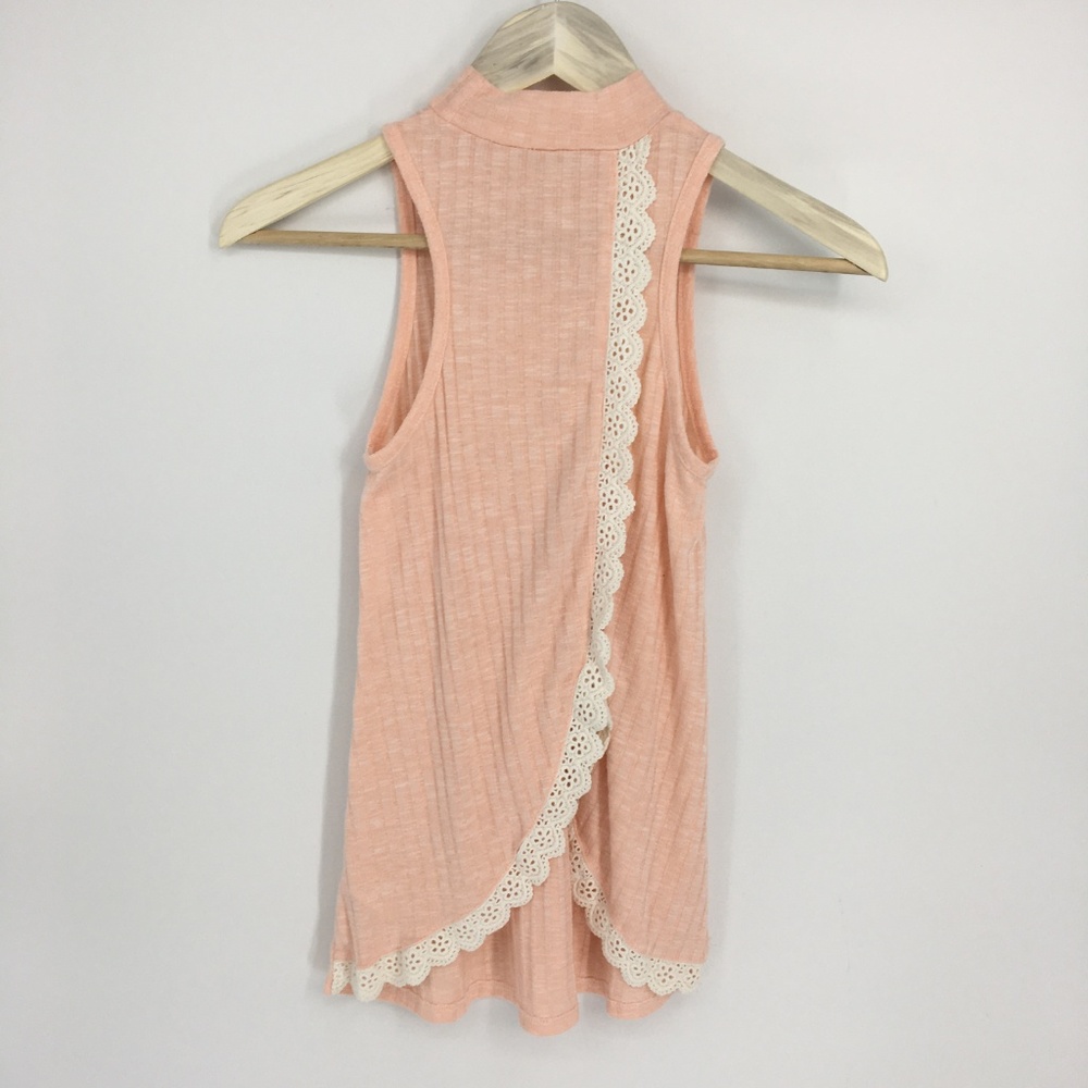 Red Camel Pink Lace Tulip Back Cutaway Tank Top